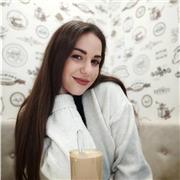 Profesora de apoyo a primaria para el verano y durante el curso con experiencia tanto en el cuidado de niños como en el desarollo de su educación. Puedo aportar referencias